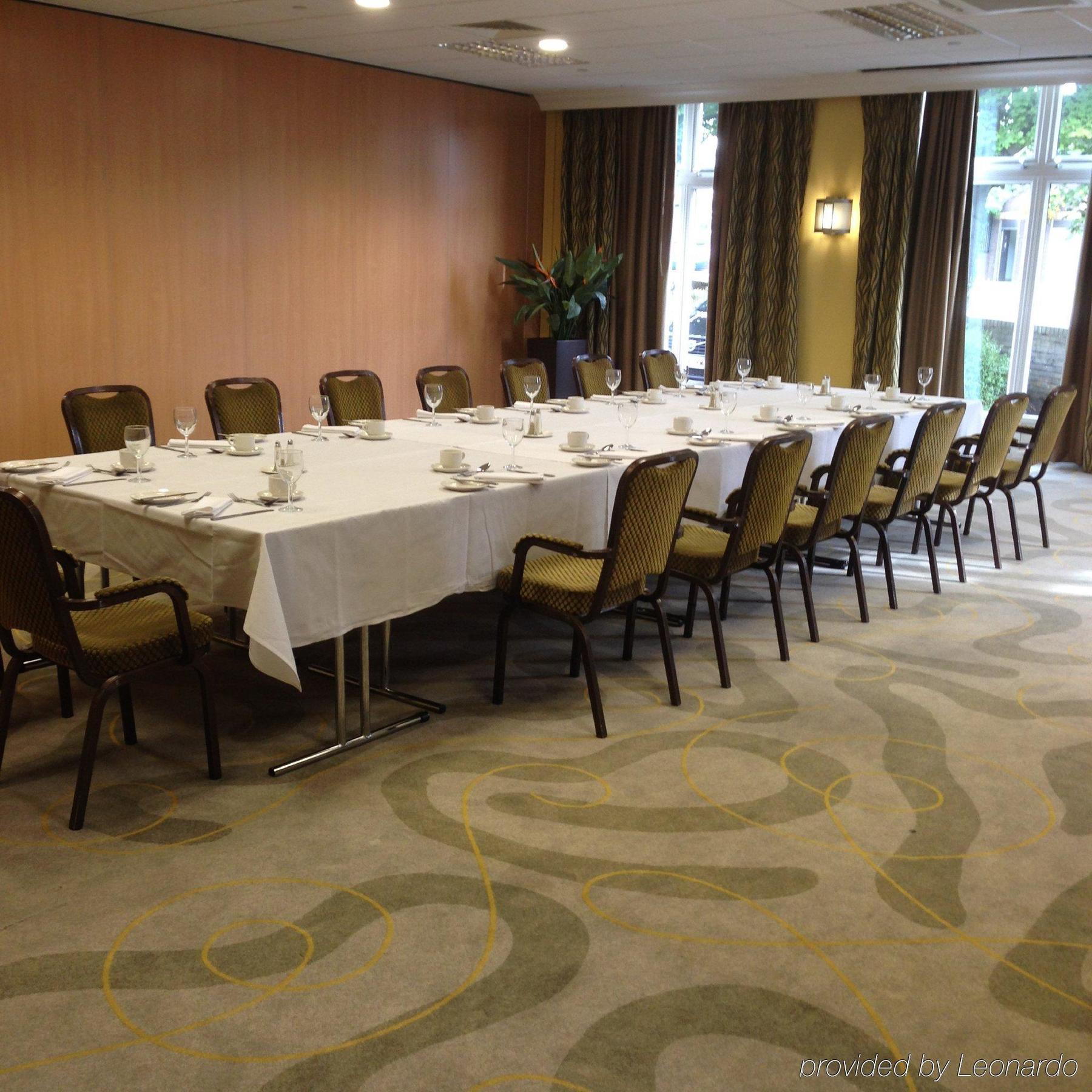 Holiday Inn Kenilworth - Warwick, An Ihg Hotel מראה חיצוני תמונה